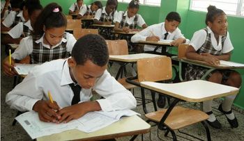 Más de 38 mil estudiantes hábiles para pruebas nacionales; este miércoles matemática