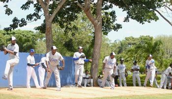 Licey anuncia entrenamientos para lanzadores y receptores
