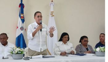 Escuelas serán remozadas en María Trinidad Sánchez