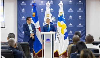 Contraloría y Contrataciones Públicas piden eliminar servicios sin contrato registrado