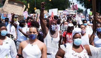 Nueva York salió otra vez a las calles a reclamar cambios en la policía 