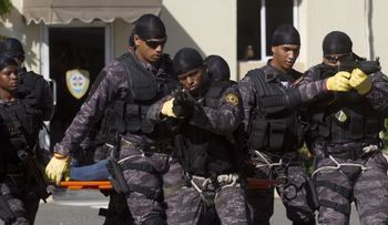 Piden la liberación de dos pilotos franceses encarcelados en R.Dominicana