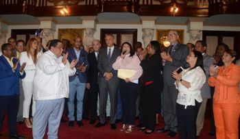 Decenas de alcaldes acuden al Palacio y piden a Danilo aspirar de nuevo 