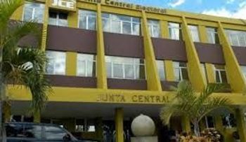 JCE determina identidad de Alejandrina Rojas Acosta fue robada alterando un plástico parecido a una cédula