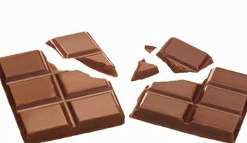 Nuevo beneficio del chocolate negro: Mejora la capacidad de caminar en personas con enfermedad arterial