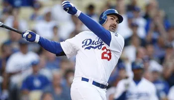 Dodgers ganan a Gigantes en partido tenso