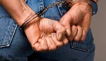 Detienen holandés trató de salir con 3 paquetes de drogas  