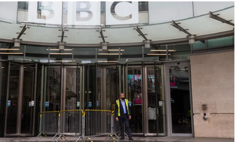 Trump amenaza con demandar a la BBC por mil millones