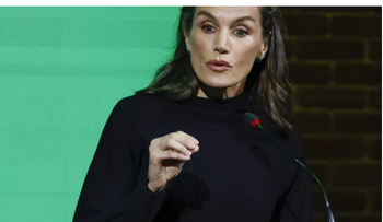 La reina llama a humanizar el cáncer con empatía y acciones