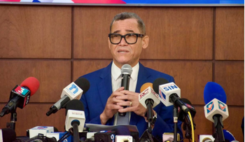 Trabajo insta a empresarios a aplicar aumento del 8 % al salario mínimo