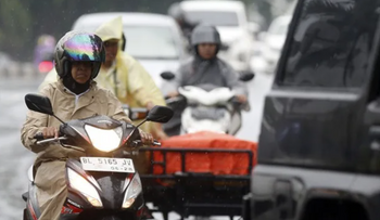 Ocho muertos y 58 heridos por inundaciones y aludes en Sumatra