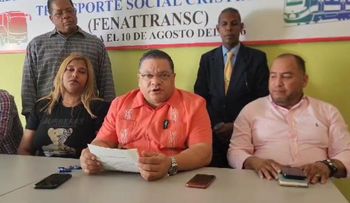 Mario Díaz denuncia campaña para desacreditar director INTRANT