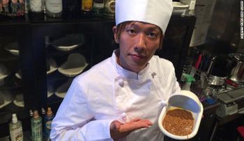 ¿El restaurante más asqueroso? Así es la cafetería japonesa de curry con sabor a popó