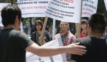 El Gobierno hará un aumento salarial a los empleados públicos el próximo año