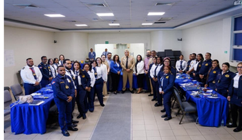 Inspectores de la DGM se capacitan para detectar documentos falsos