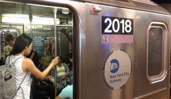 Un 75% de las mujeres que usan transporte público en NY han sufrido abuso verbal y manoseo