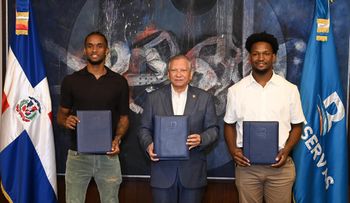 Banreservas incorpora a Jean Montero y Andrés Feliz como embajadores para fortalecer el orgullo dominicano en Europa