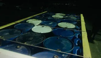 Incautan 2,000 galones de gasoil y RD$300 mil que irían de contrabando desde RD a Haití