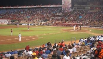 Fijan precios de boletas por juego para partidos en el Quisqueya