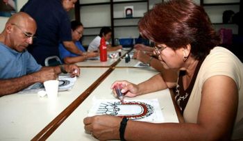Latinos no ahorran suficiente para su jubilación