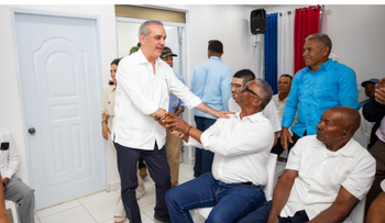 Luis Abinader anuncia apoyo a productores por lluvias