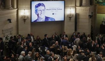 Despiden al senador Miguel Uribe Turbay en el Capitolio Nacional de Colombia