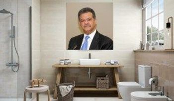 "¡Madre mía, las cosas de Hipólito", reacciona Cavada; Mejía tiene una foto de LF en el baño de su casa 
