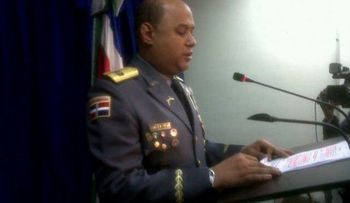 Báez Aybar cancela dos agentes que retuvieron pistola a supuestos ladrones 