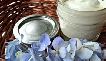 Cómo Hacer Crema de Afeitar Natural