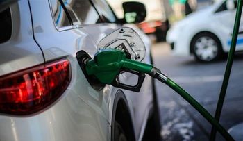 Suben precios de casi todos los combustibles