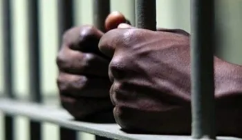 Un año para hombre intentó sacar del país maleta con cocaína