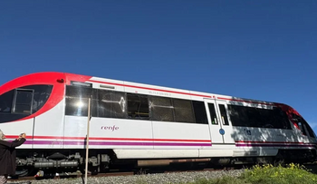 Seis heridos leves tras choque de tren con grúa en Cartagena