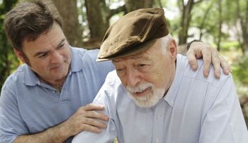 Hablar un segundo idioma evitaría la demencia