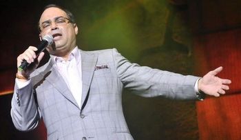 Gilberto Santa Rosa y Pavel Núñez cantarán en gala de Fundación juntos por una misma causa