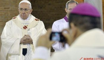 Papa dice que la Iglesia debe ser reformada porque sus miembros son pecadores