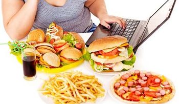  El abuso de la comida rápida puede causar avitaminosis (que es la falta de vitaminas)