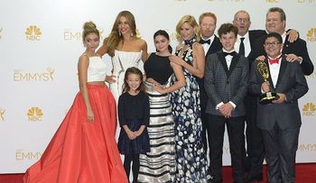 Breaking Bad y Modern Family arrasan en los Emmy 
