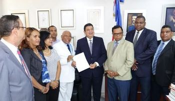 El CDP somete proyecto para retener pago por publicidad directamente por la DGII