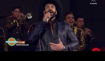 El bochornoso playback de David Zepeda en el programa â??Hoyâ??