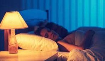 Dormir con la luz encendida puede provocar una enfermedad cardíaca y diabetes
