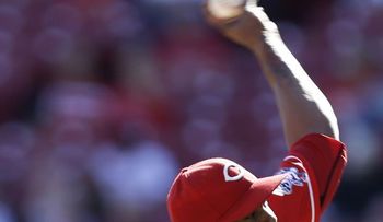 Rojos matan aspiraciones de playoffs de Cerveceros 