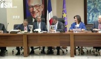 Reunión CP del PLD genera expectativas