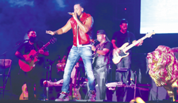 El desconcierto de Romeo Santos otros lo han vivido