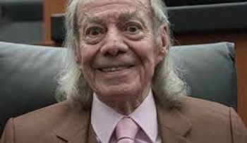 Cristian Castro no ha ido a ver a su padre enfermo Manuel (Loco) Valdez