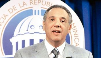 Danilo Medina y autoridades haitianas se reúnen para tratar prohibición de importación