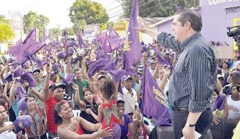 Francisco Javier se opone a tratar reelección en el Comité Político