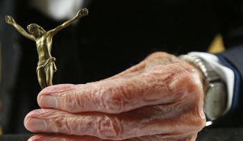 Orgías homosexuales y pagos a prostitutos: el polémico dosier sobre los sacerdotes italianos
