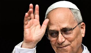 Papa León pide cese inmediato de hostilidades tras ataque a iglesia en Gaza
