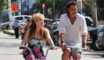 Carlos Vives espera que La Bicicleta no sea su última canción con Shakira