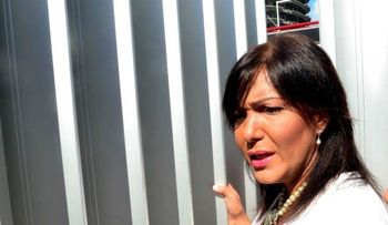 Civiles armados impiden entrada de Geanilda Vásquez a Casa Nacional PRD
